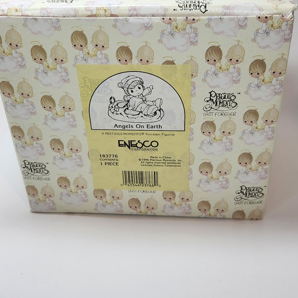 Precious Moments Porcelain,1996 Vtg Retire ANGEL ON EARTH, Boy & snow angel - Picture 12 of 13